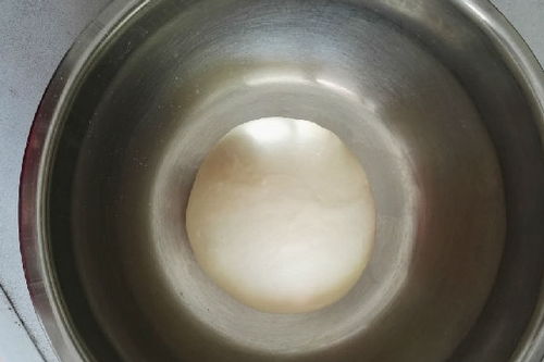 教你面包棒的做法,口感香脆 營(yíng)養(yǎng)豐富,悠閑小食品的首選